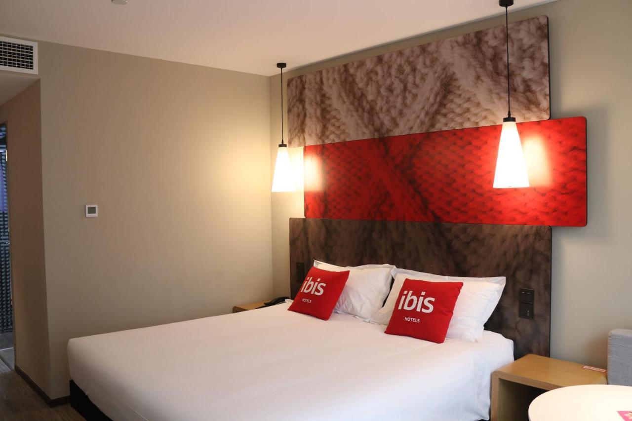 Ibis Chengdu Sm Square Hotel Exterior foto