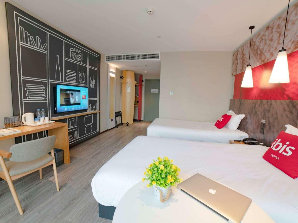 Ibis Chengdu Sm Square Hotel Exterior foto